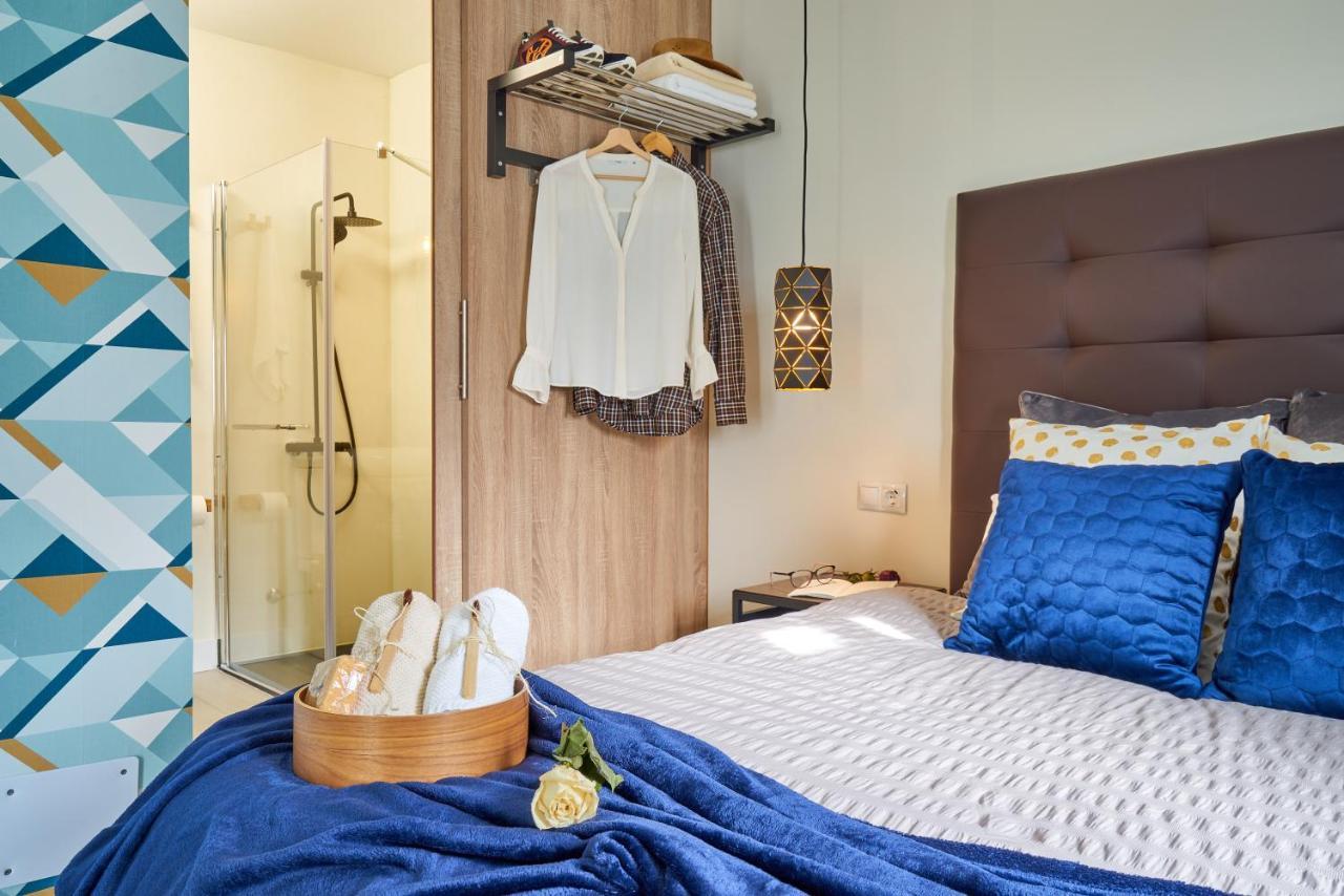 La Macarena Airport Apartment มาลากา ภายนอก รูปภาพ